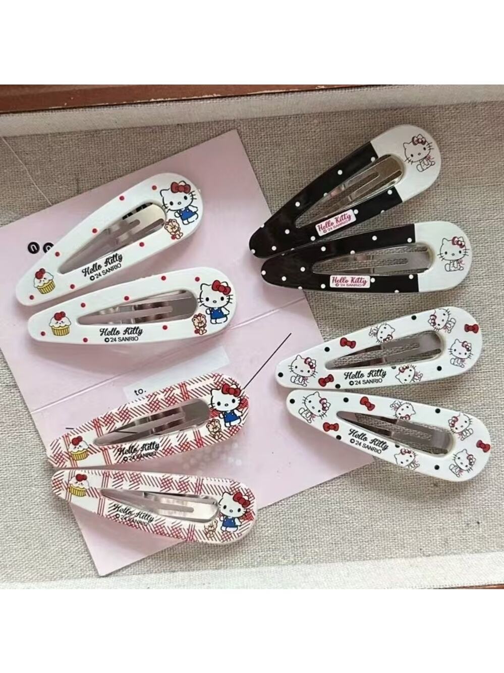 #6848 Hello Kitty Teardrop Hair Clips 2 piece